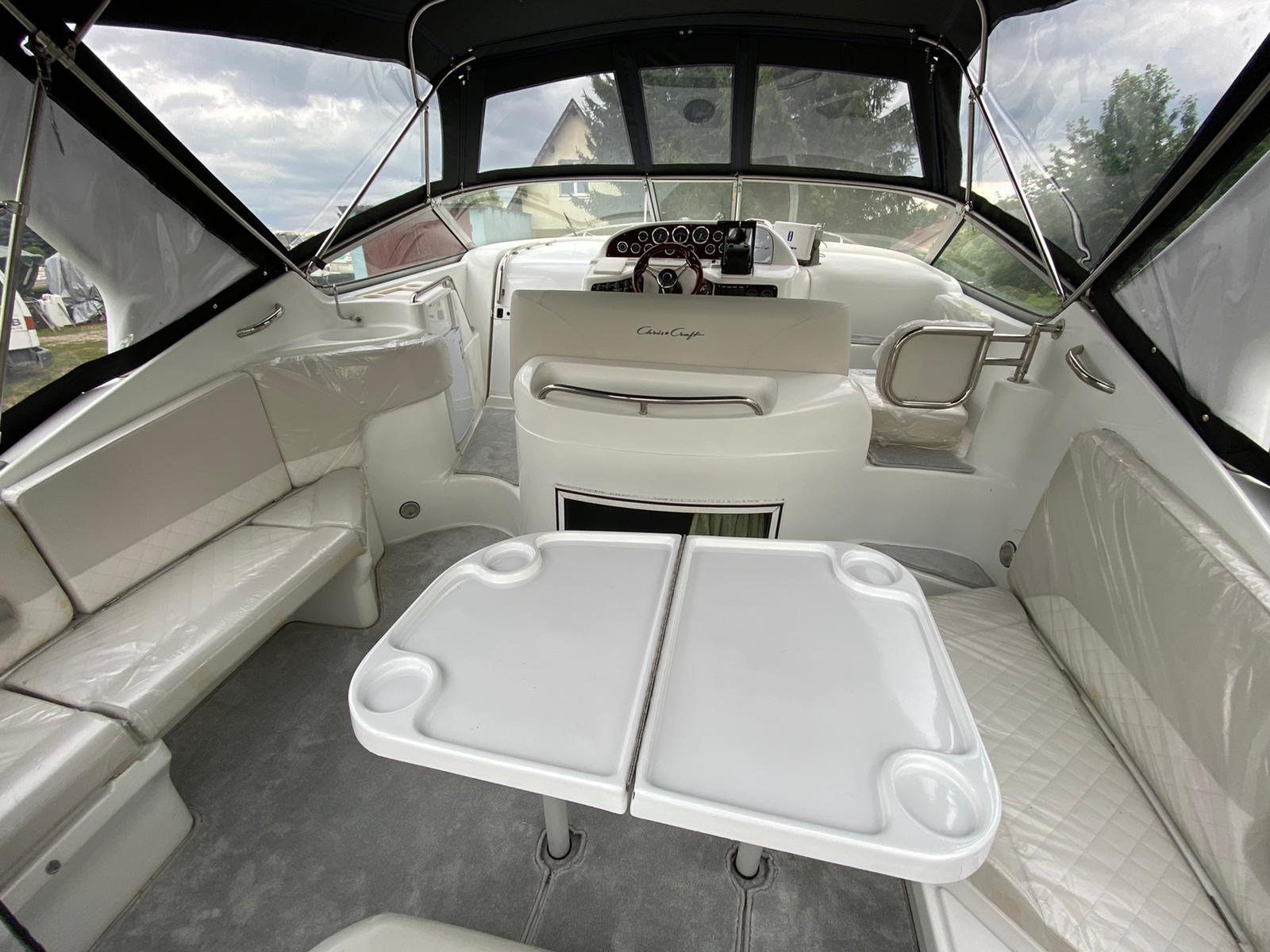 Łódź motorowa Chris Craft Crown 32